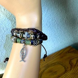 Leather bracelet with Jesus fish